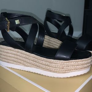 Michael kors wedges leather size 9